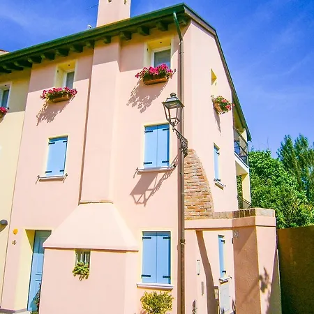 Casa Incanto - Agenzia Cocal דירה קאורלה